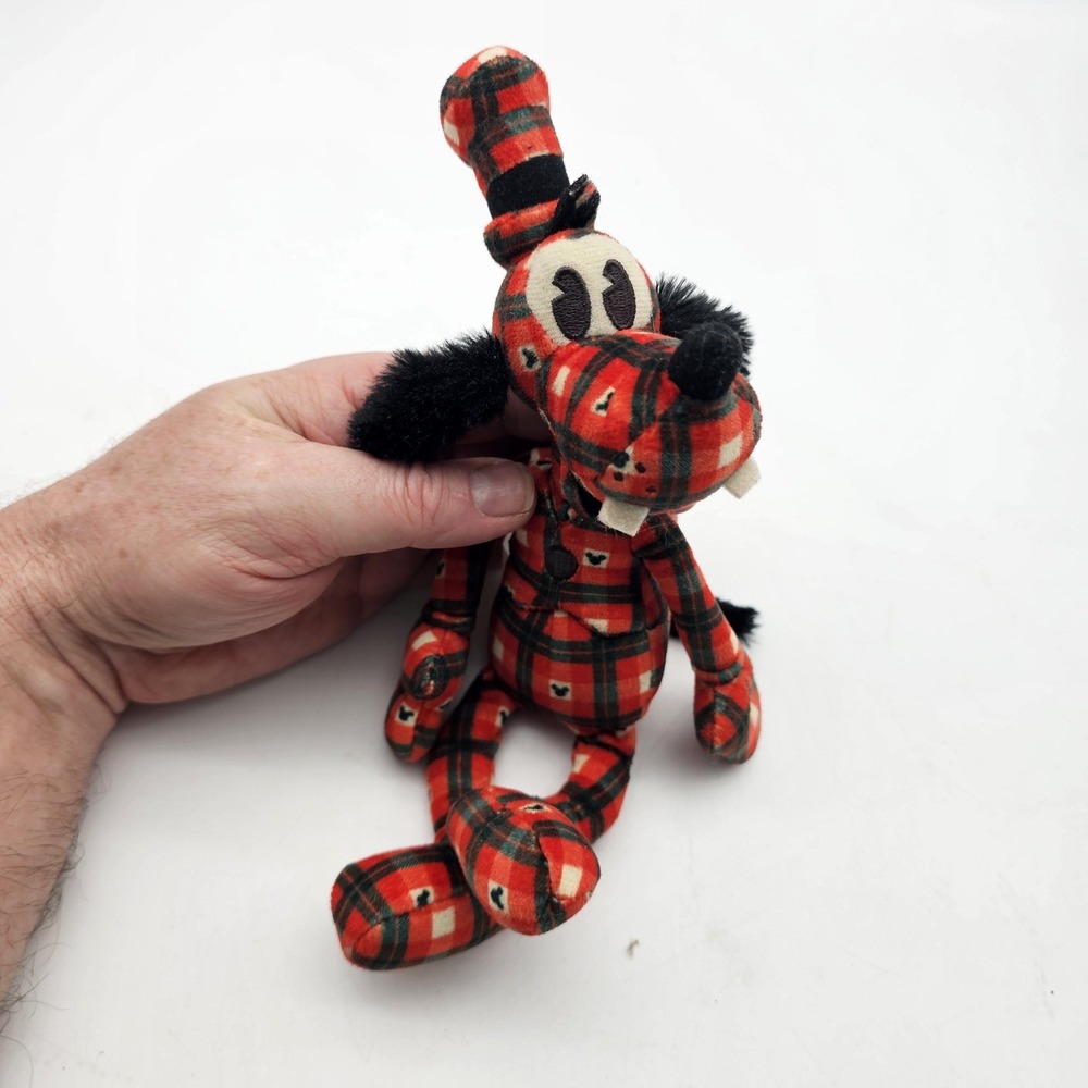 Disney 100 Goofy‎ Plaid Plush Stuffed Toy Small Just Play Red Green Mickey Print